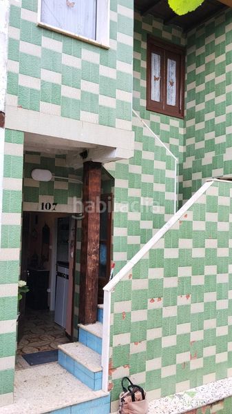 Foto e7c3a97f-e045-4631-88bd-1d0561099396. Casa amb calefacció a Quirós