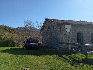 Casa  Lugar bermiego. Quiróscasa