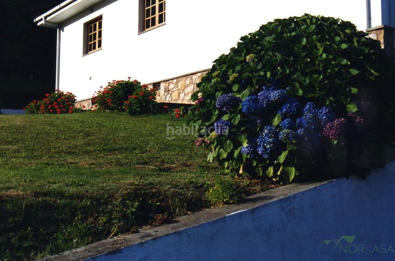 Foto 76cb8c03-5d57-48b9-b6ea-47d39060b740. Chalet  en Pravia