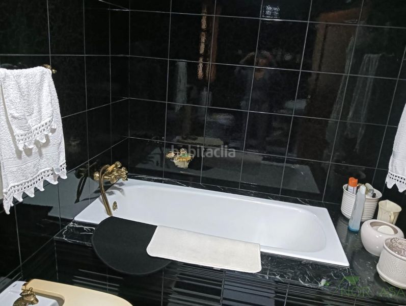 Foto a50a36ec-6731-4c81-9b96-f6f08935c453. Chalet  en Pravia