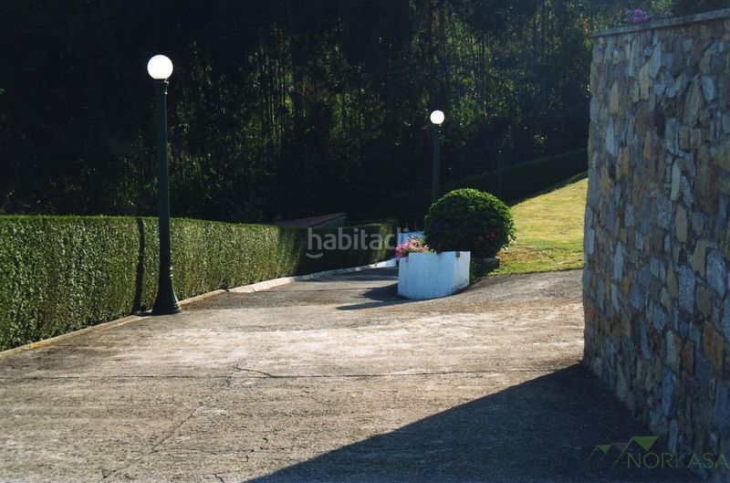 Foto d56d6814-27a3-40f8-afaa-70cb78b136a6. Chalet  en Pravia