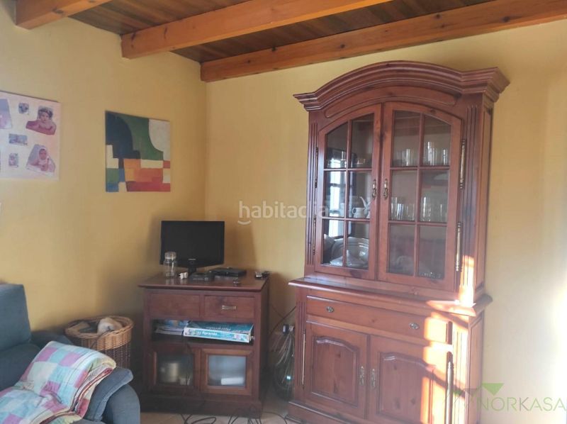 Foto c1849d42-aee0-436f-af94-45cb8079bc57. Casa a Quirós
