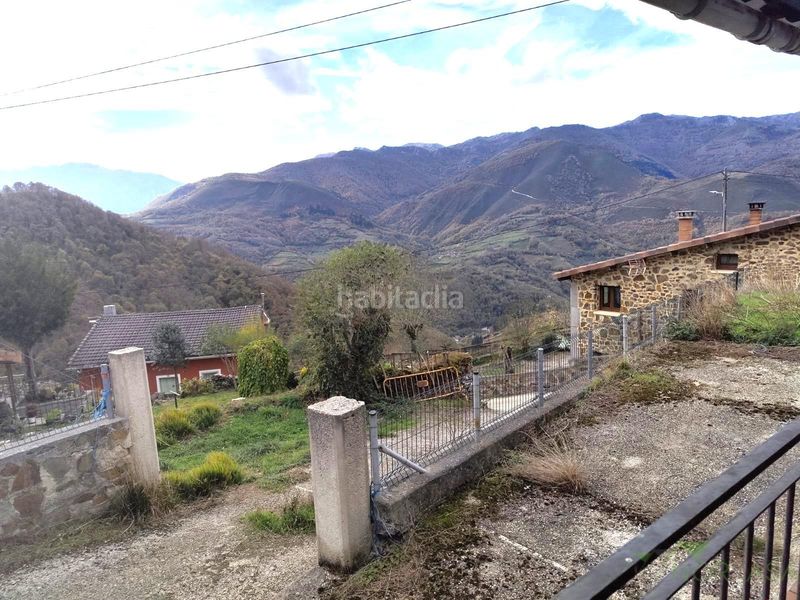 Foto c8c1fb6d-b188-4e23-9b88-98eddffe64af. Casa a Quirós