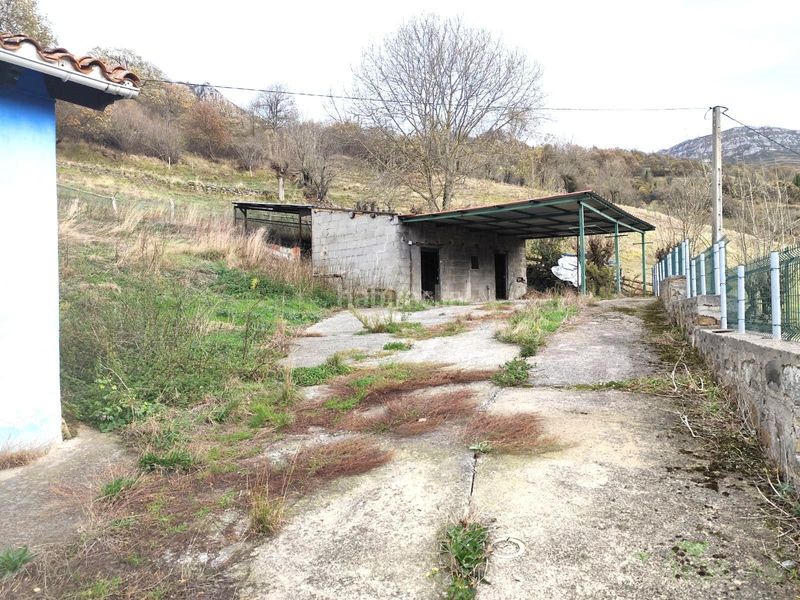 Foto f7b0f547-c2b3-4ffe-927f-76df2f990291. Casa a Quirós
