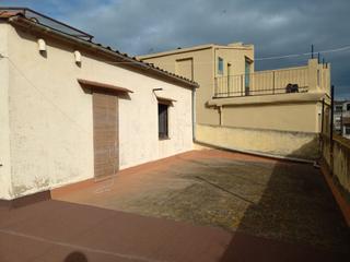 Casa adossada a Cass de la Selva. Hogar de grandes oportunidades