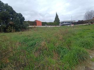 Terreny residencial a Cassà de la Selva. Parcela de esquina en la zona privilegiada de cassà de la selva