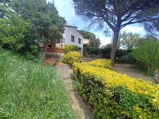 Casa a Llagostera. Casa unifamiliar con garaje, dos trasteros, i zona barbacoa en l