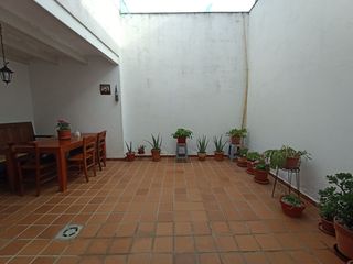 Maison jumelée  Rambla onze de setembre. Casa adosada en una tranquila zona residencial de cassà de la se