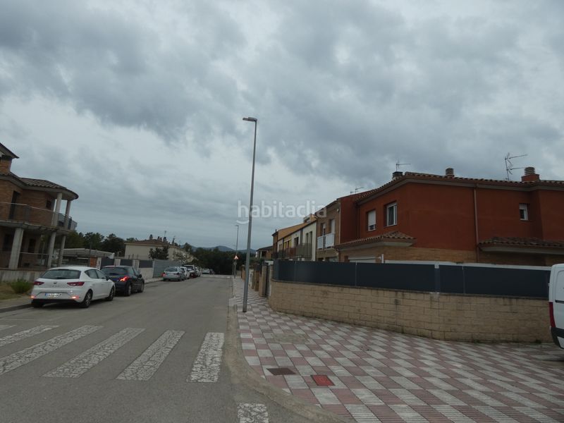 Foto 02e813fe-b59a-4685-9b6d-1d179fabe164. Xalet amb calefacció aparcament piscina a Llagostera