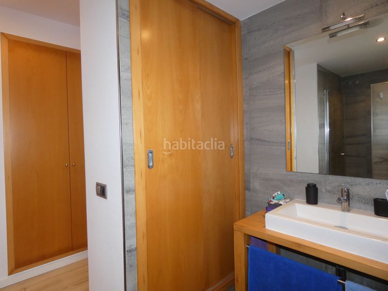 Foto 28343c55-7e11-4a50-a7a4-8f0c74f84ae4. Xalet amb calefacció aparcament piscina a Llagostera