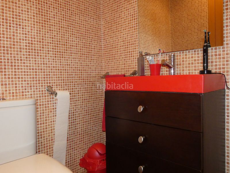 Foto 4797d0fb-4d31-4711-a1ad-e1054f8b1809. Xalet amb calefacció aparcament piscina a Llagostera