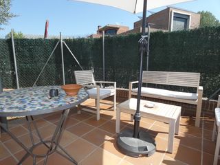 Xalet  Carrer de francesc macià. Bonita y cuidada casa esquinera en zona residencial de cassà de