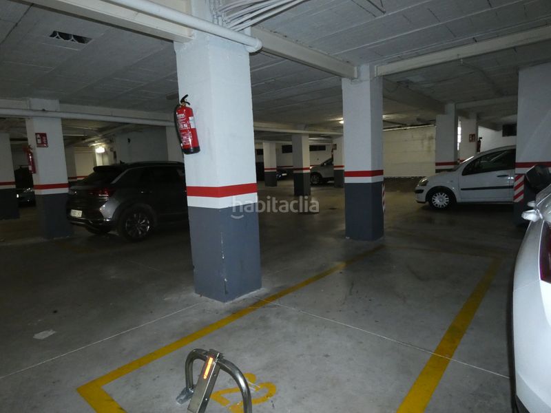 Foto ad7a3a3f-58d9-43f3-a060-595bd66aef46. Pis amb calefacció aparcament a Sant Narcis Girona