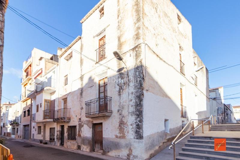 Foto 796876c3-a7b1-400c-8696-c2173666ff33. Casa aparellada a Santa Bàrbara