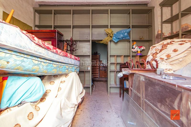 Foto d69b5088-27c0-47cd-b2f7-063f5091c5ef. Casa aparellada a Santa Bàrbara