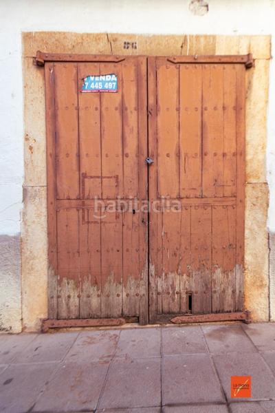 Foto eb7c6e79-035a-481d-85d7-9c44f8550c49. Casa aparellada a Santa Bàrbara