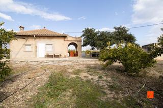 Masia a Santa Bàrbara. Gran finca rustica con casa en venta en santa barbara tarragona