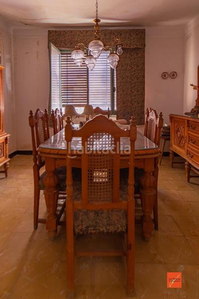 Foto 0b0d10fe-2259-4032-ad06-de135db3d9cf. House with parking in Santa Bàrbara