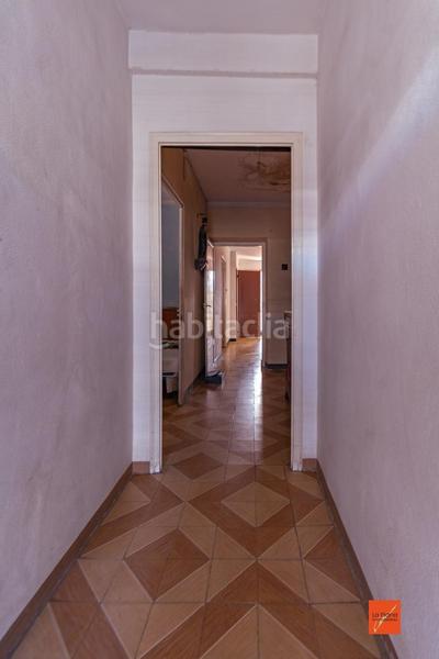 Foto 6400db21-466a-408f-b9b9-8bd05168e4e6. House with parking in Santa Bàrbara