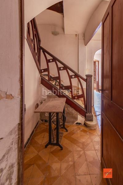 Foto f7abd015-5e3f-47a8-bdc6-26aff878d5f6. House with parking in Santa Bàrbara
