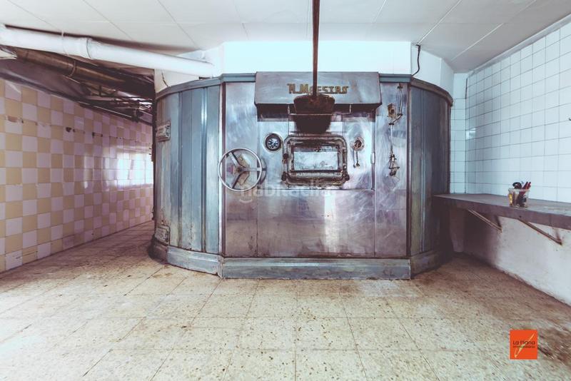 Foto 732f74ad-b0fd-47de-83a6-430772f1ea5b. Casa bifamiliare in Santa Bàrbara