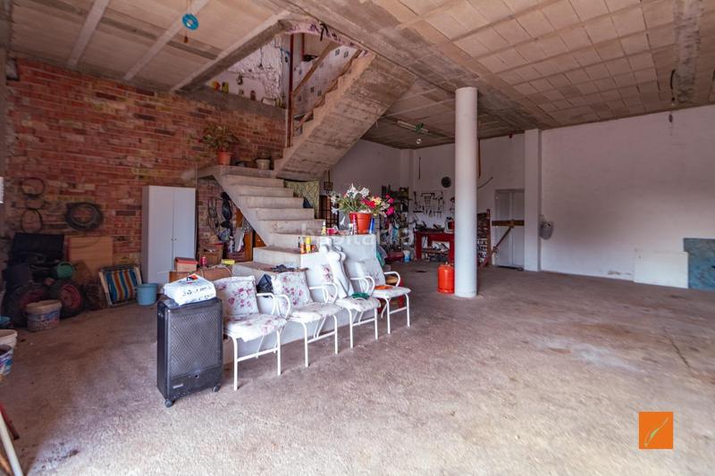 Foto 23bd8670-aee3-4682-8aa6-c4397cfb18fc. Masia amb aparcament a Masdenverge