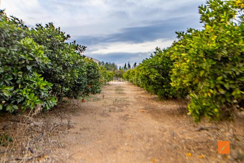 Foto 332591e1-7a1e-47aa-98c9-d8a801c8eb88. Masia amb aparcament a Masdenverge