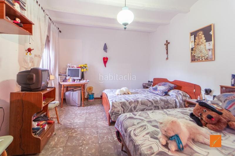 Foto 42c1b395-a3f2-4b52-85a0-4dd0d069cdec. Masia amb aparcament a Masdenverge