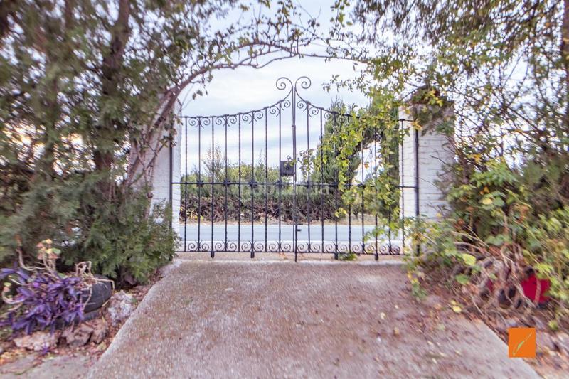 Foto edcb4fd8-da42-47da-85fc-2e1e71c3dd90. Masia amb aparcament a Masdenverge