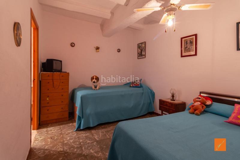 Foto fd90d255-28fe-4452-8c66-ea85b5caf5ad. Masia amb aparcament a Masdenverge