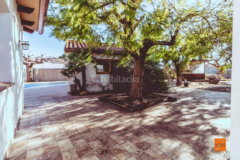 Foto dd0cccec-131d-4d60-9097-f247e5af76eb. Chalet with heating parking pool in Santa Bàrbara