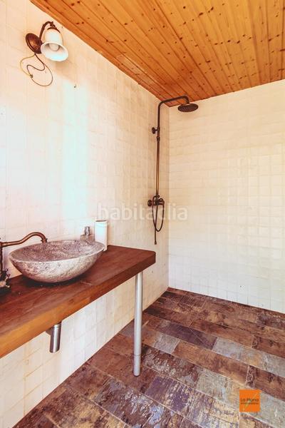 Foto fef47a71-372b-4ad9-a329-bb58d780aa0c. Chalet with heating parking pool in Santa Bàrbara