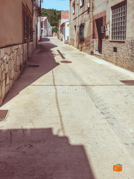 Foto 13024023-585b-4c6d-a343-7146c6beaf4e. Maison jumelée dans Godall