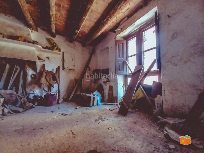Foto f6fa4752-f9f4-4ec7-a73c-c81990a3878b. Maison jumelée dans Godall