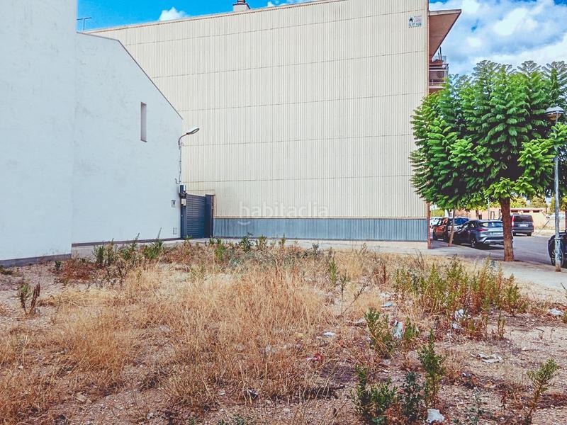 Foto edaca8d9-0af2-4aa5-87fb-acfd852a4979. Terreny residencial a Santa Bàrbara