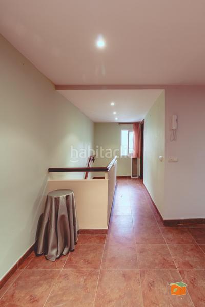 Foto 20bd801c-e7b5-4ab4-9e06-414e57028029. Casa aparellada amb calefacció a Casc Antic Amposta
