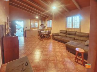 Masia a Paüls. Casa rustica con terreno en venta en pauls tarragona
