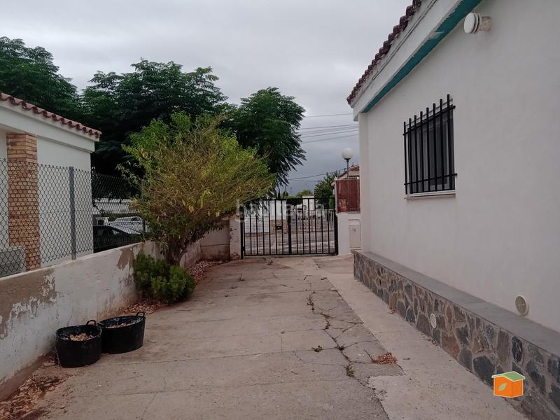 Foto e48d7d82-09d4-4f2b-b78b-490fe403b61e. Chalet  en planta baja en venta playa tarragona en Alcanar