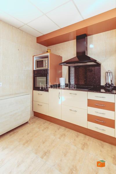 Foto 350980b9-ff01-49c7-a33e-143aa83c1175. Pis a Sant Jaume d´Enveja