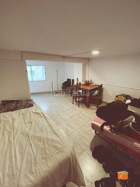 Foto 32518ff5-1665-4b93-b843-3be8c9960fd5. Casa adossada a Casc Antic Amposta