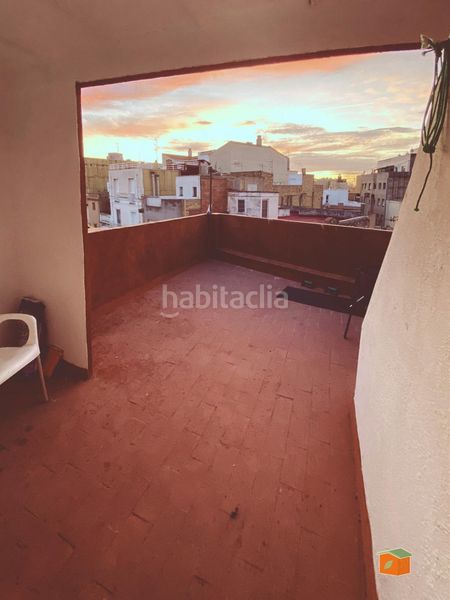 Foto c784d306-dfac-4fb2-ab34-c3ca795bb7c0. Casa adossada a Casc Antic Amposta