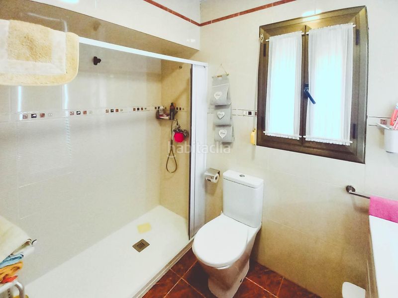 Foto e691bdce-3542-4cec-9f56-da90b7ef7094. Casa a Camarles