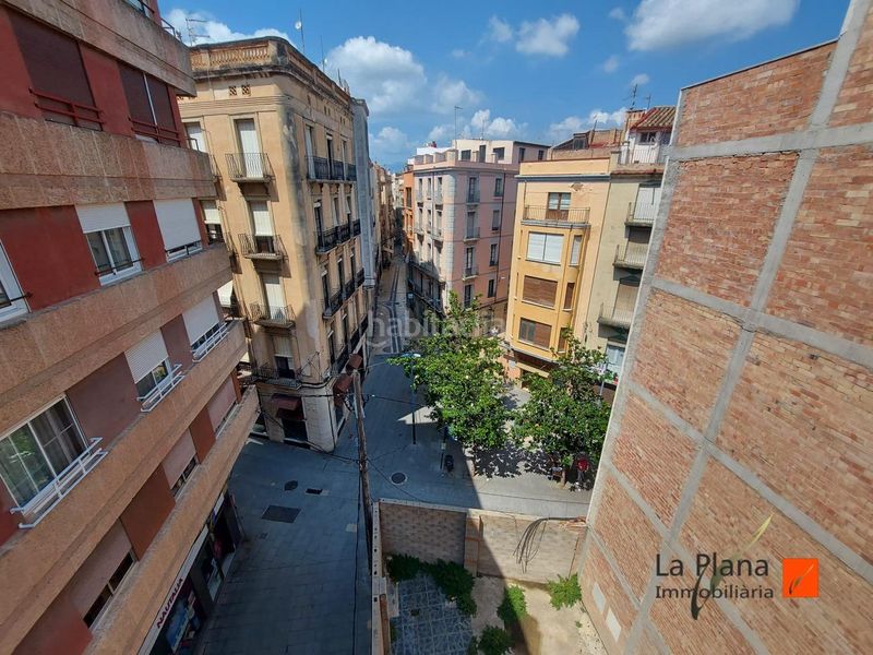 Foto 77e7daa2-c25f-4203-865f-0fd26beb78fa. Casa a Centre Tortosa