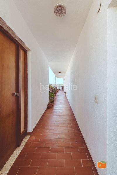 Foto f5cb79ab-b88c-49e8-9128-e03f75d988ee. Pis a Santa Bàrbara