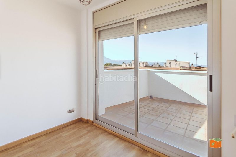 Foto b3b971fd-c8ea-4bc4-8ce0-923b956b21bd. Pis a Santa Bàrbara