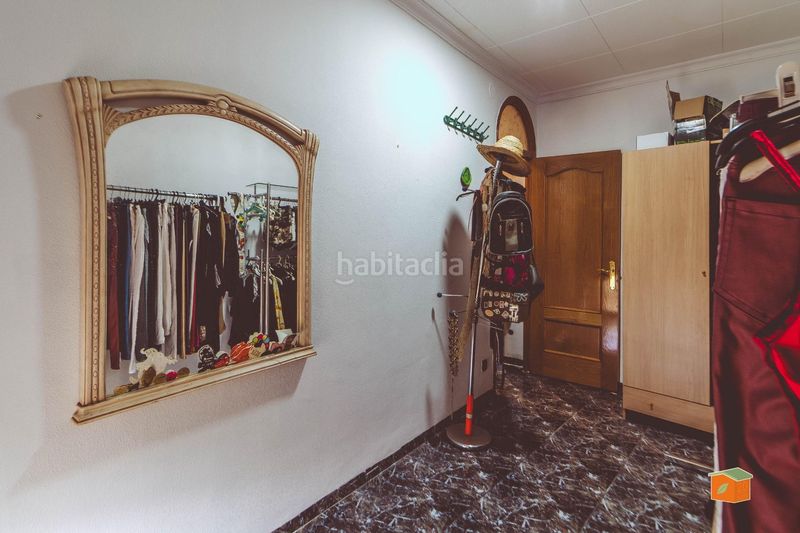 Foto ff149ec4-023e-4e8b-a364-3e9ee5c2645d. Casa amb aparcament a Santa Bàrbara