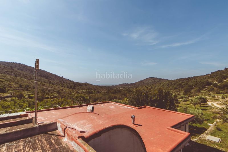 Foto a752538e-9a6b-48c8-badc-c285bf461980. Xalet amb aparcament a Ulldecona