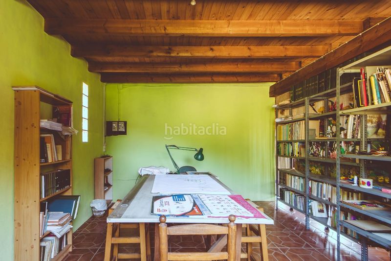 Foto b15fb350-06b3-4757-be37-e9030a77d35a. Xalet amb aparcament a Ulldecona