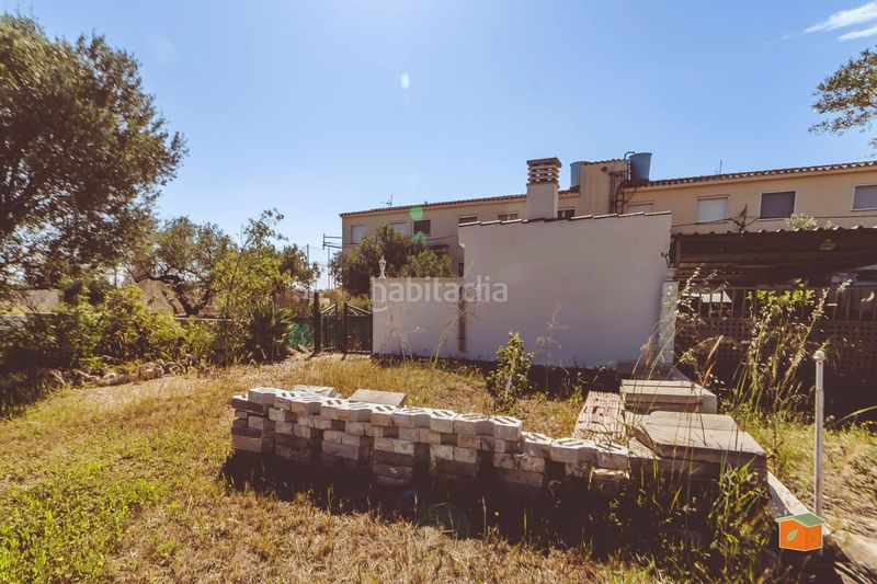 Foto a6ee10be-da89-4443-a56d-5145d1c2bdaa. Casa adossada amb aparcament piscina a Alcanar