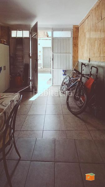 Foto dbf2eef8-ce80-46f6-aa7c-1c3640a553dc. Casa adossada amb aparcament a Grau - Quintanes Amposta